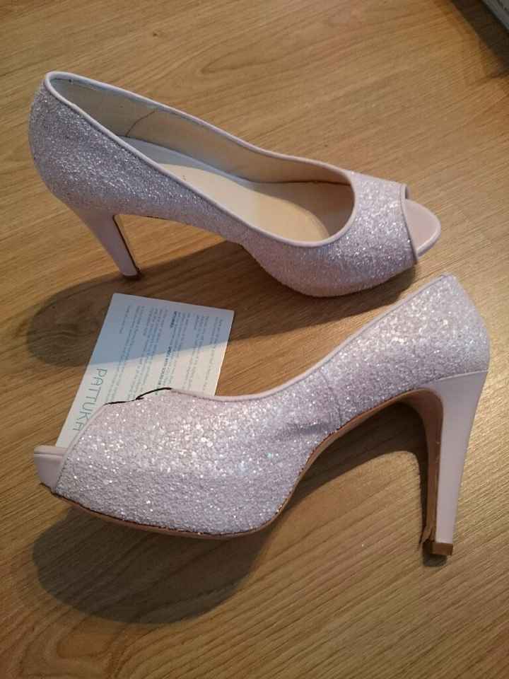  Zapatos blancos o con color? - 1