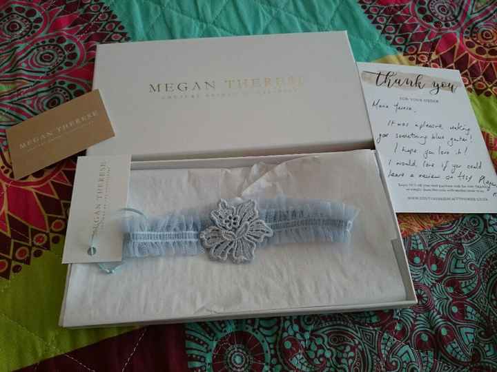  Mi vestido para el día de la firma, invitaciones y detallitos que me van llegando...ya estamos a 32