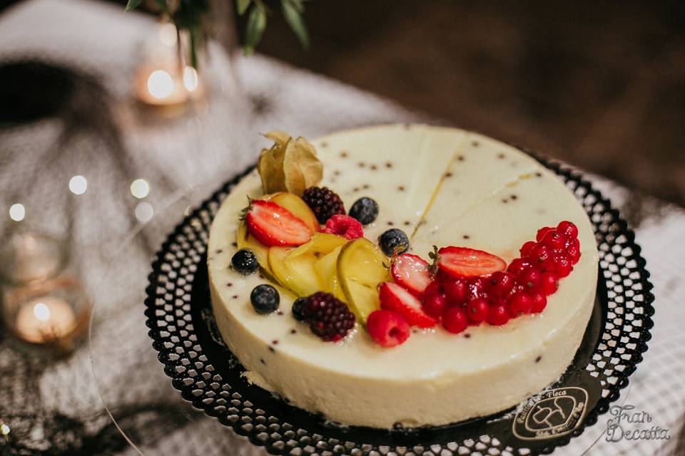 Detalle de los novios del pastel