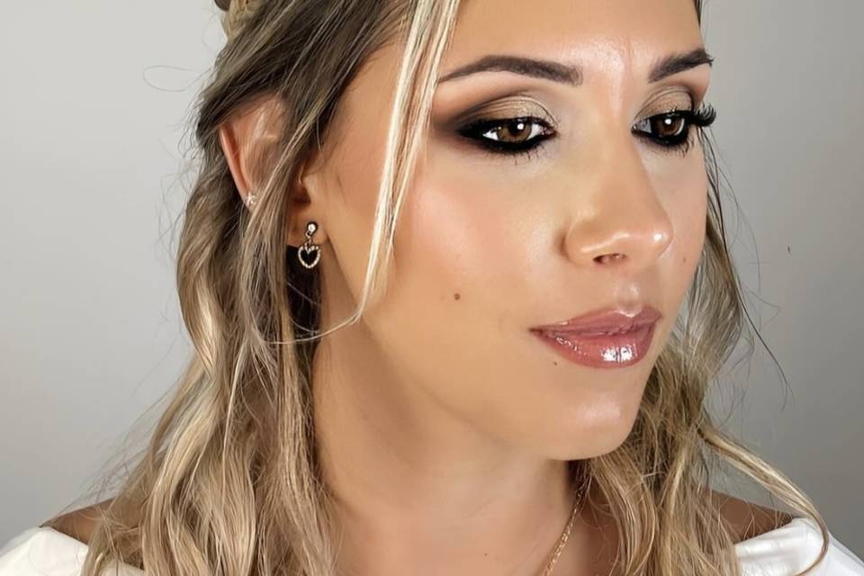 Elii Makeup