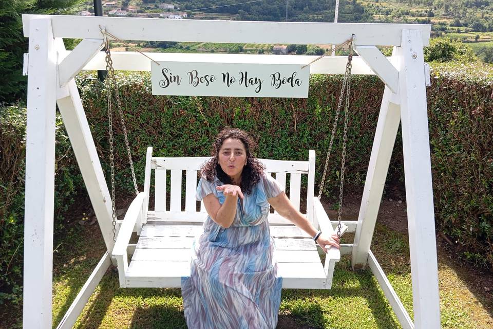 Columpio sin beso no hay boda