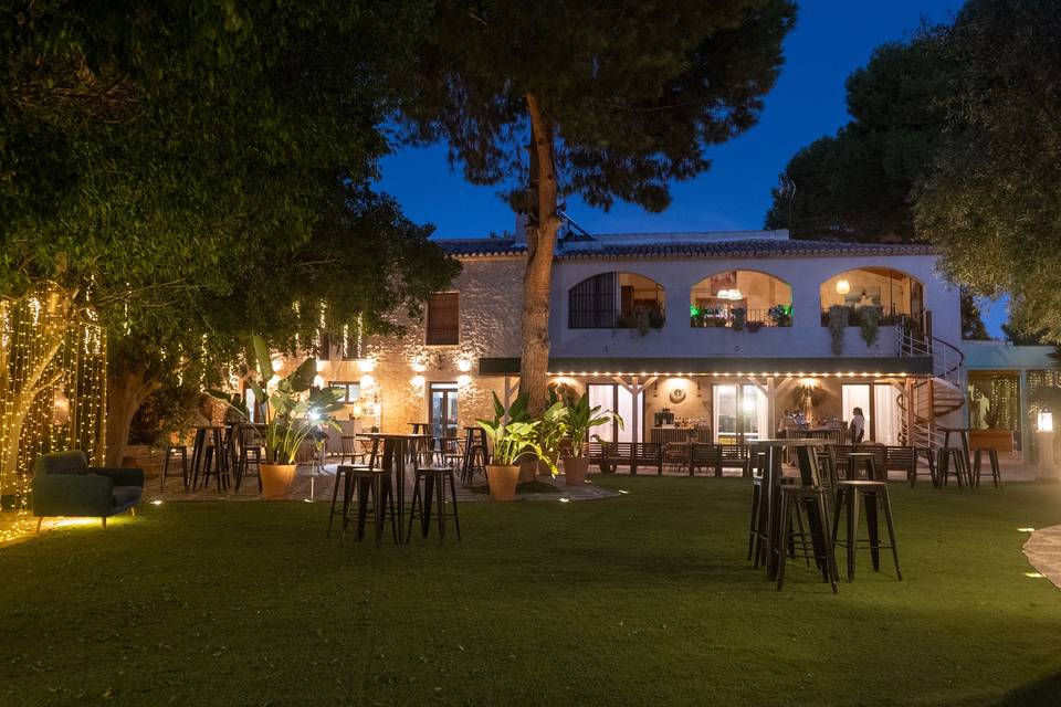 Casa Luna Jardín de noche