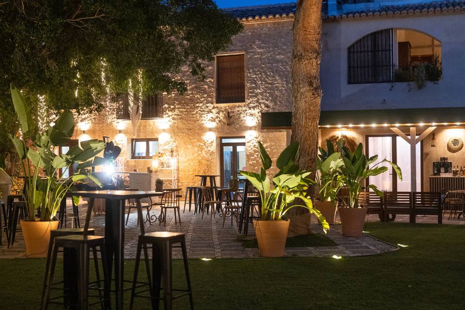 Casa Luna Jardín de noche