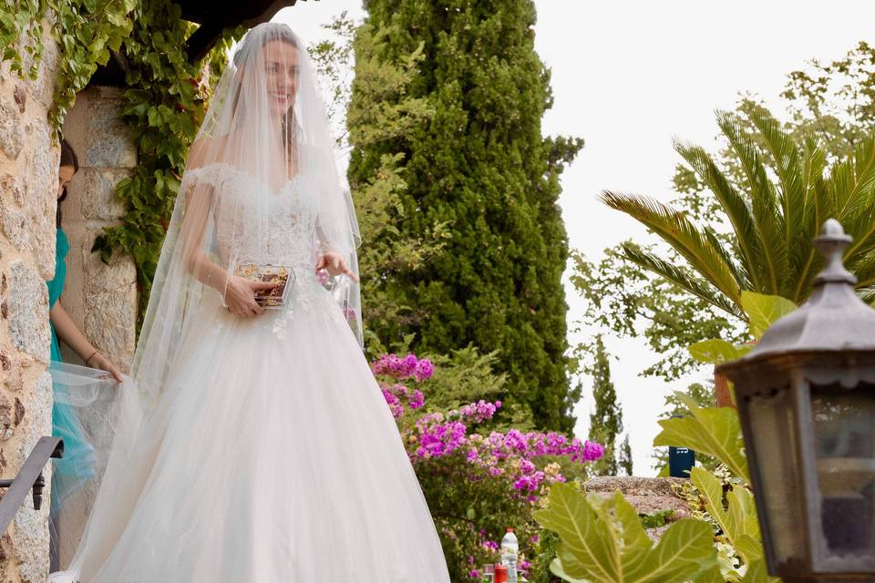 Novia salida de la Masia