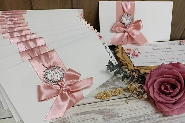 Elegante invitación camafeo