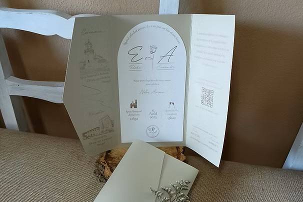 Elegante invitación triple