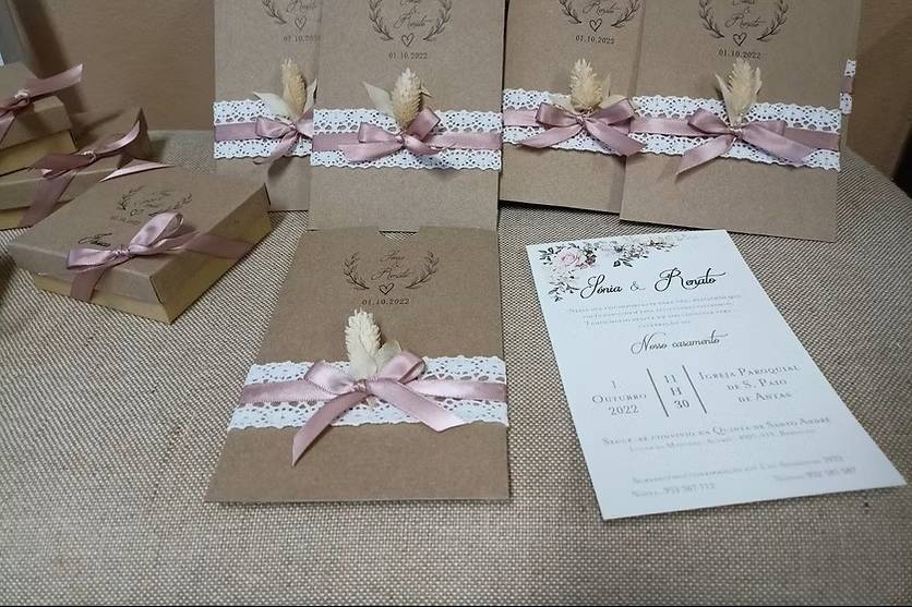 Invitación kraft puntilla