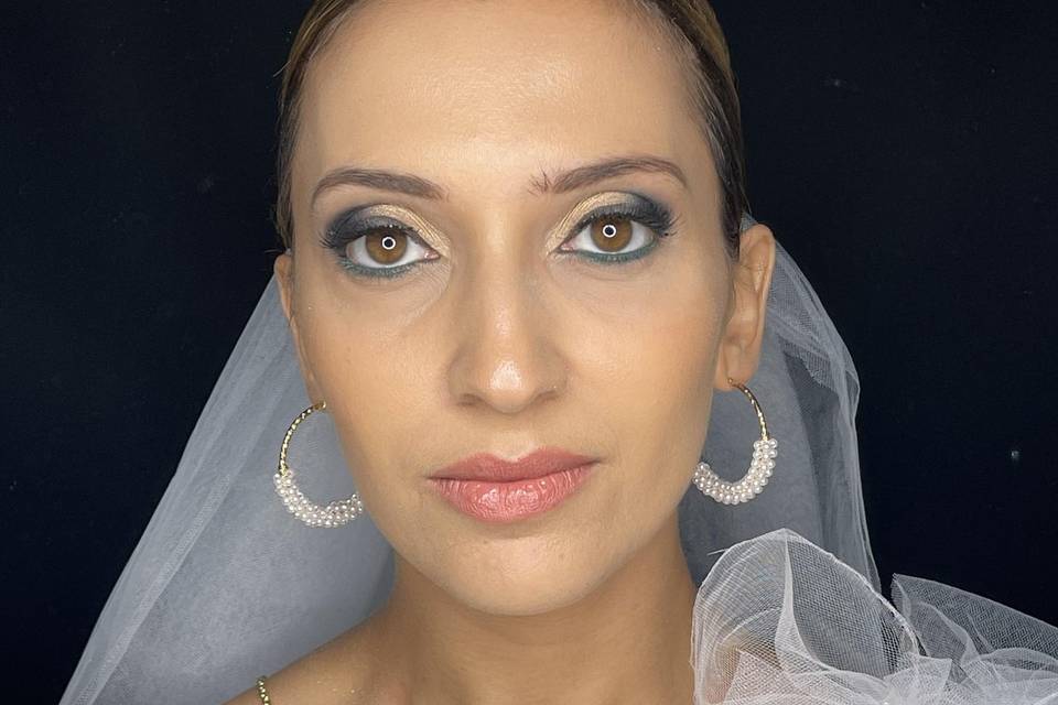 Maquillaje de novia glamour