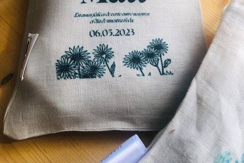 Bolsita de lino personalizada