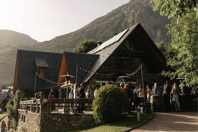 Vermont Restaurant & Lounge