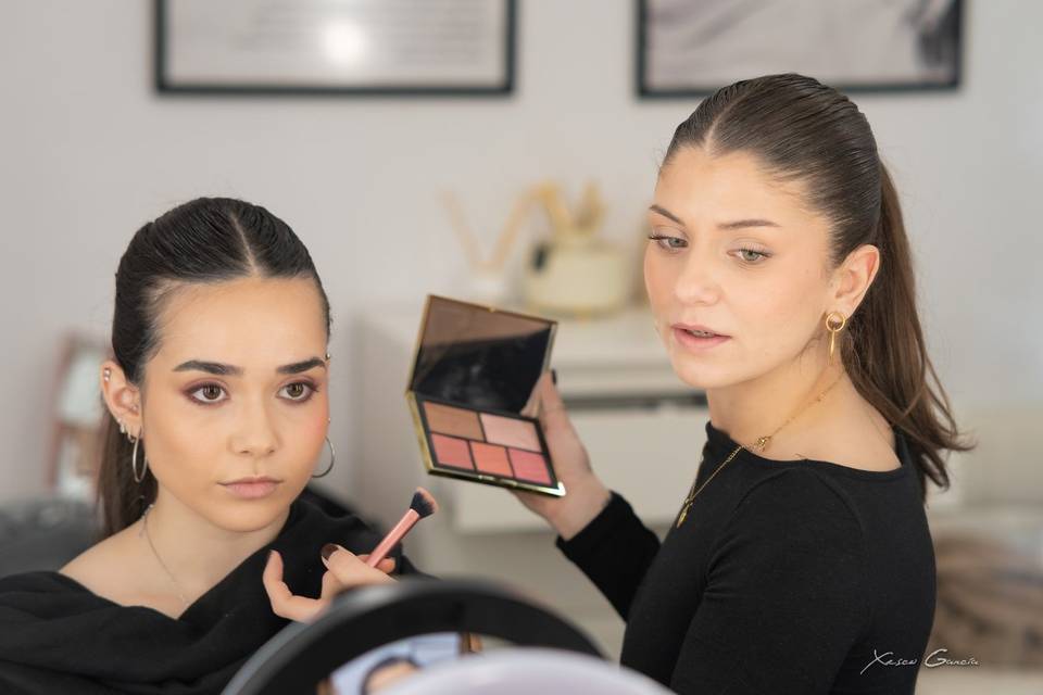 Maars Make Up