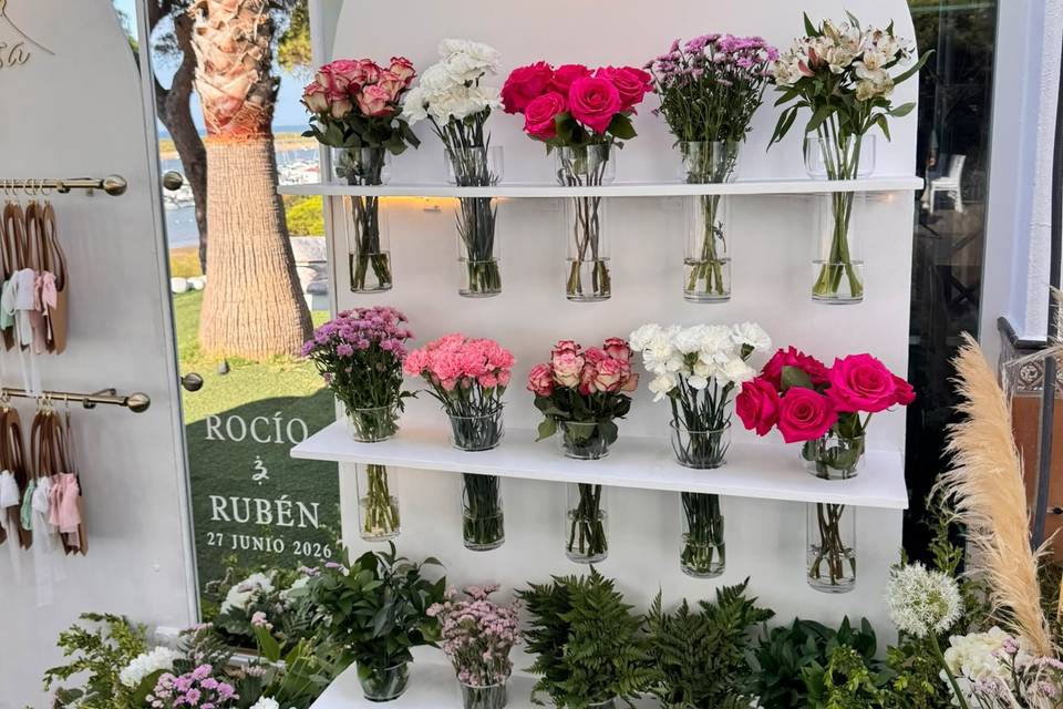 Bloom bar