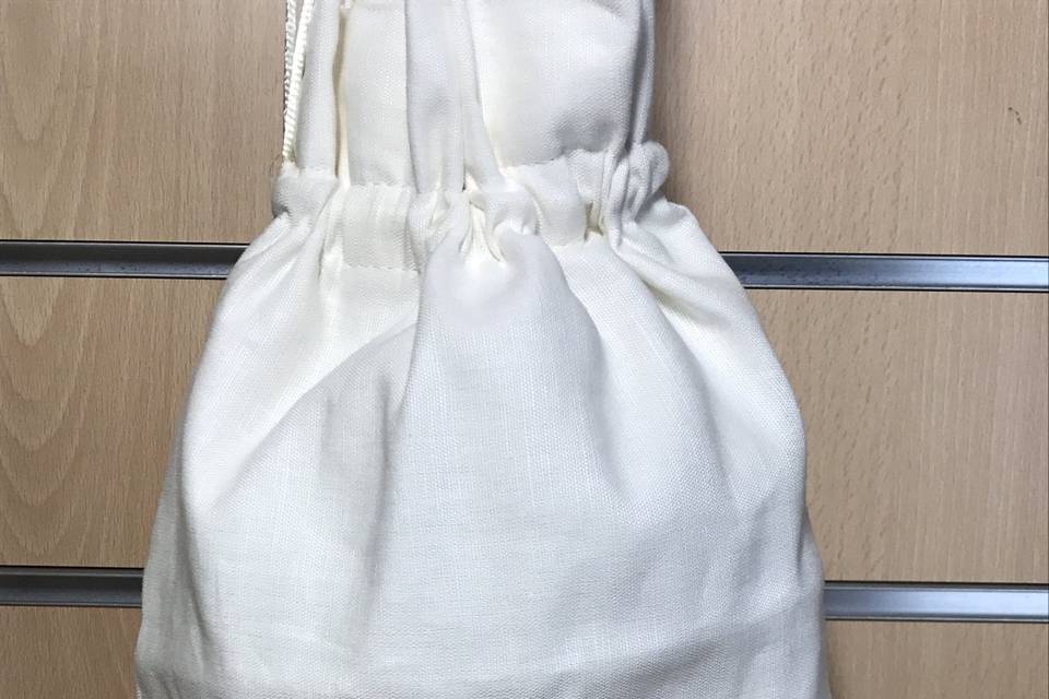 Bolso de novia bordado