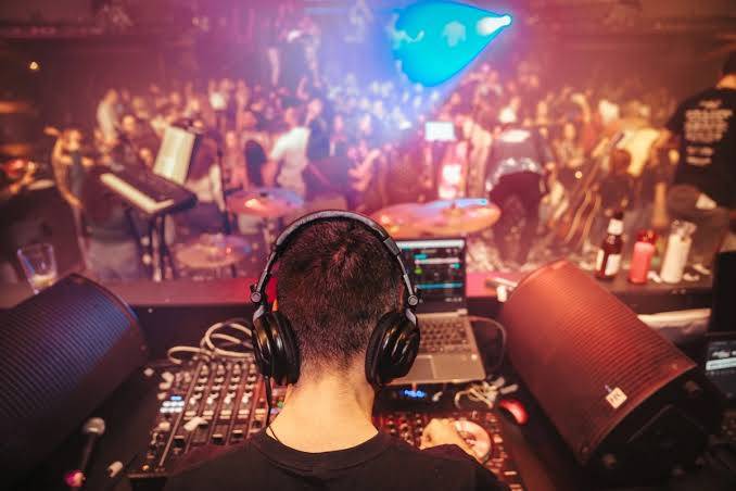 Dj evento