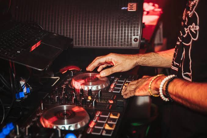 Dj evento
