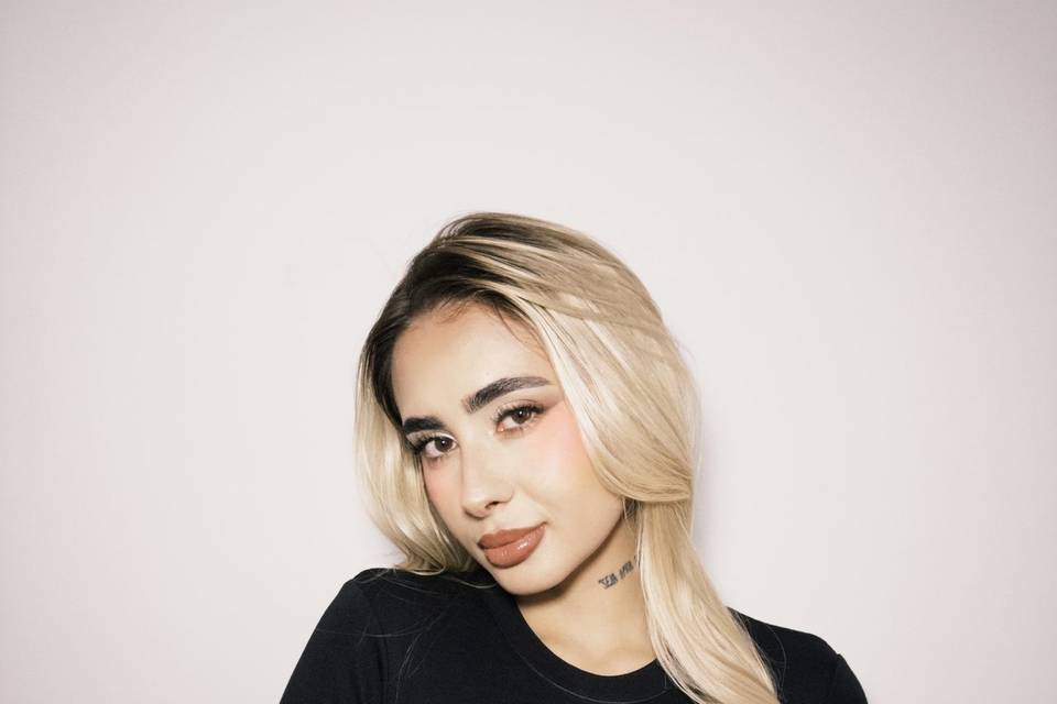 Glam makeup