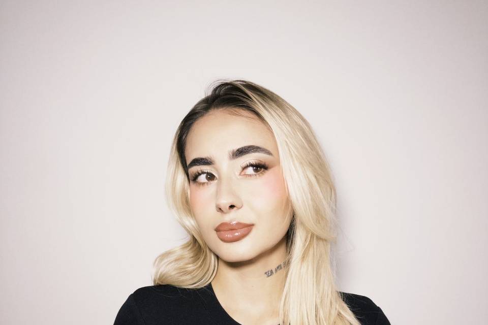Glam makeup