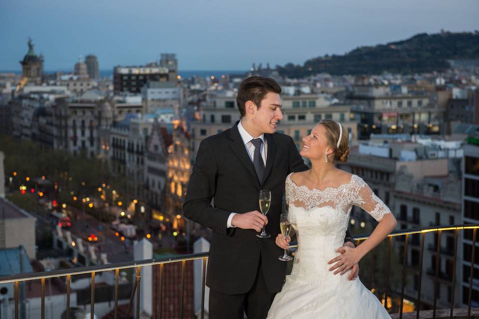 Novios en la Dolce Vitae