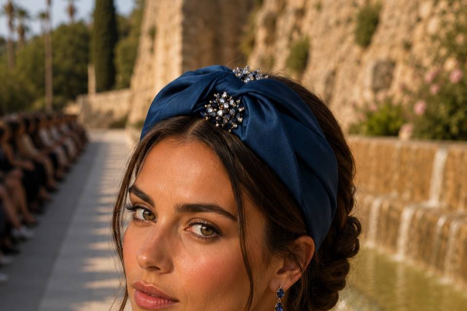 Diadema azul marino