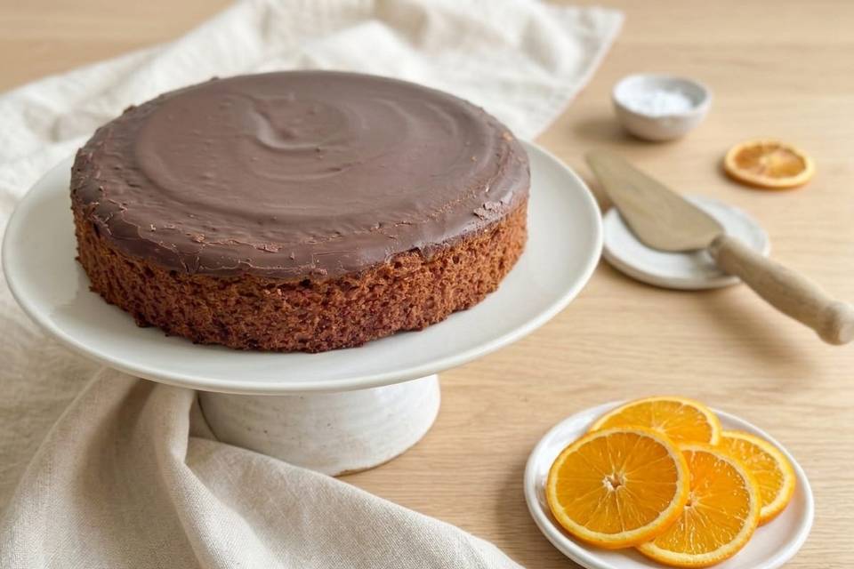 Bizcocho naranja y chocolate