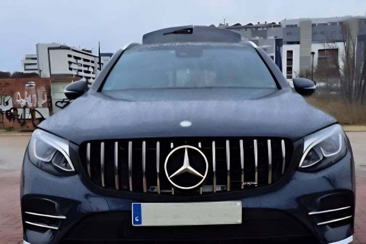 Mercedes GLC frontal