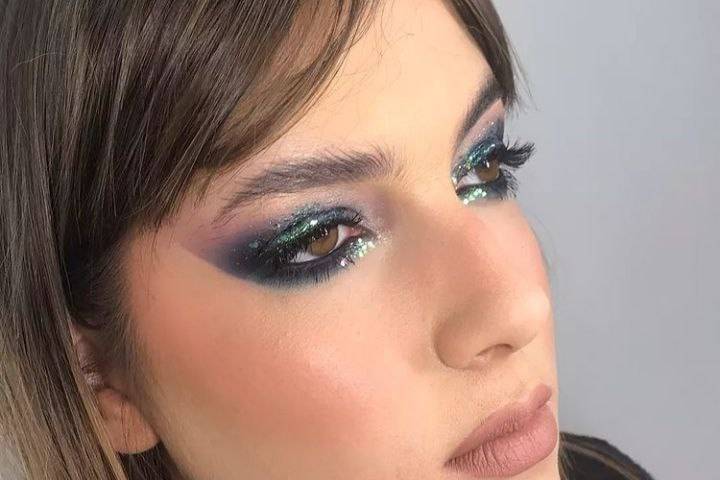 Maquillaje glam social