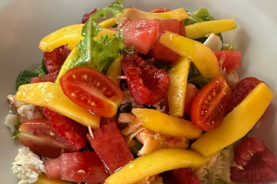 Ensalada de bogavante soasado