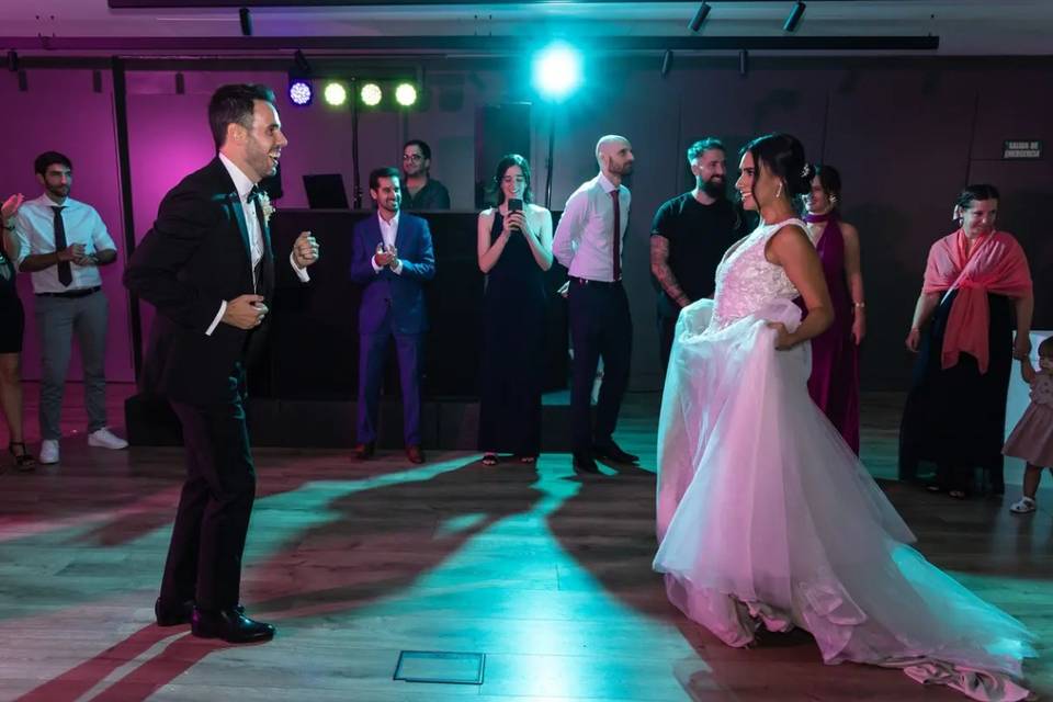 Baile