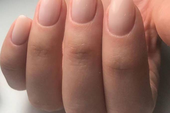 Uñas nude