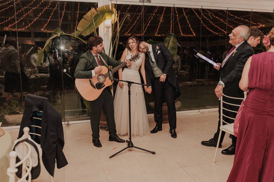 Canción sorpresa a los novios