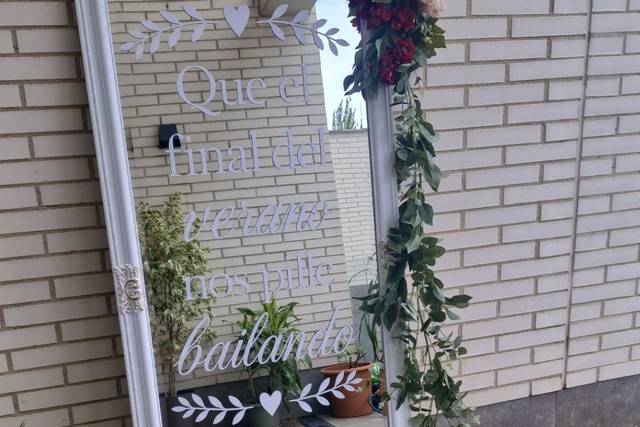 Espejo bienvenida