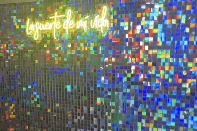 Alquiler de photocall+neon
