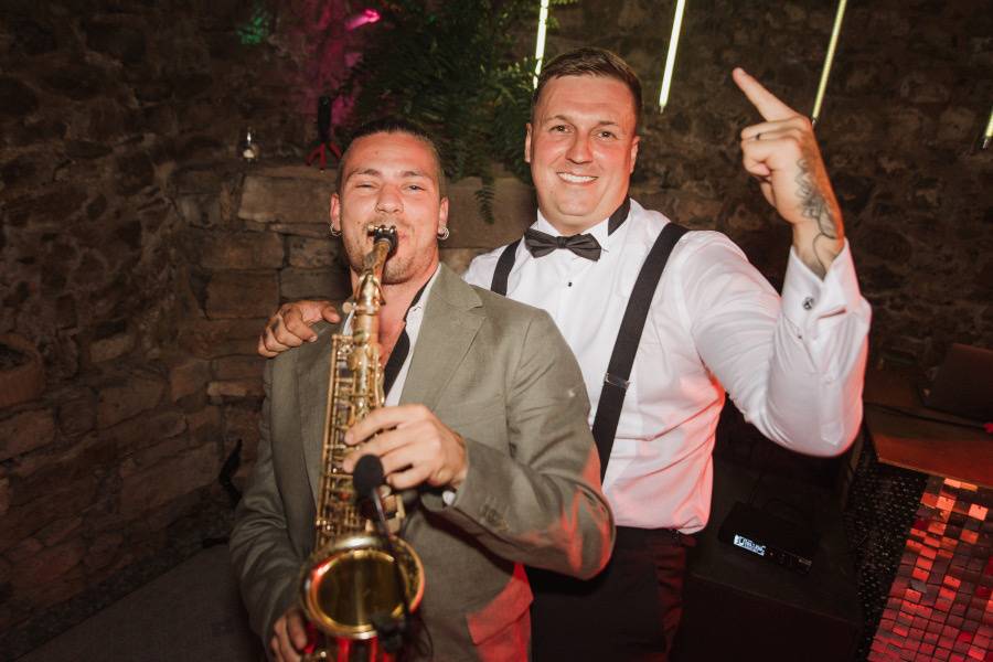 En la fiesta de Katie