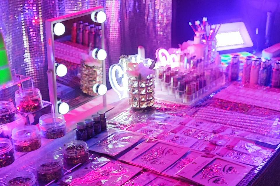 Glitter bar