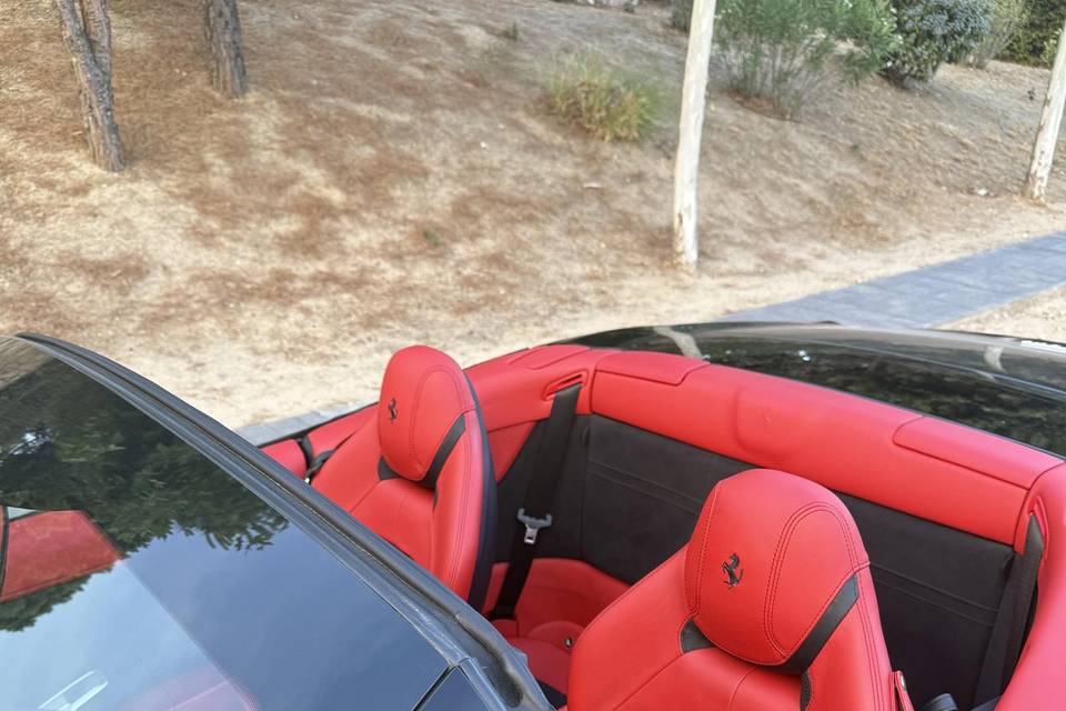 Ferrari California T 5