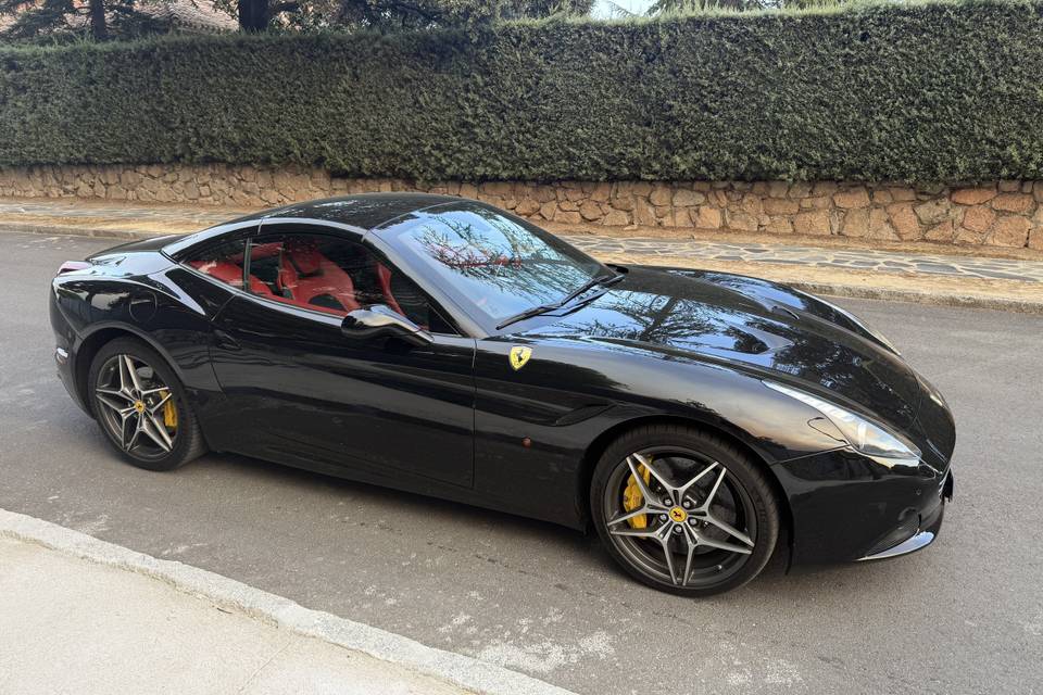 Ferrari California T 7