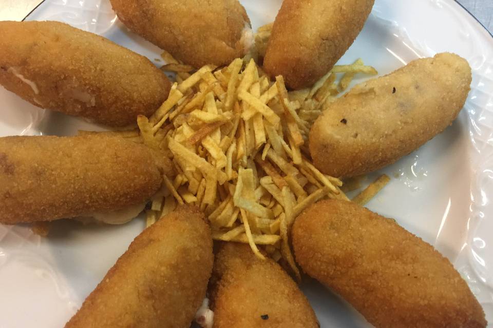 Croquetas caseras de jamón