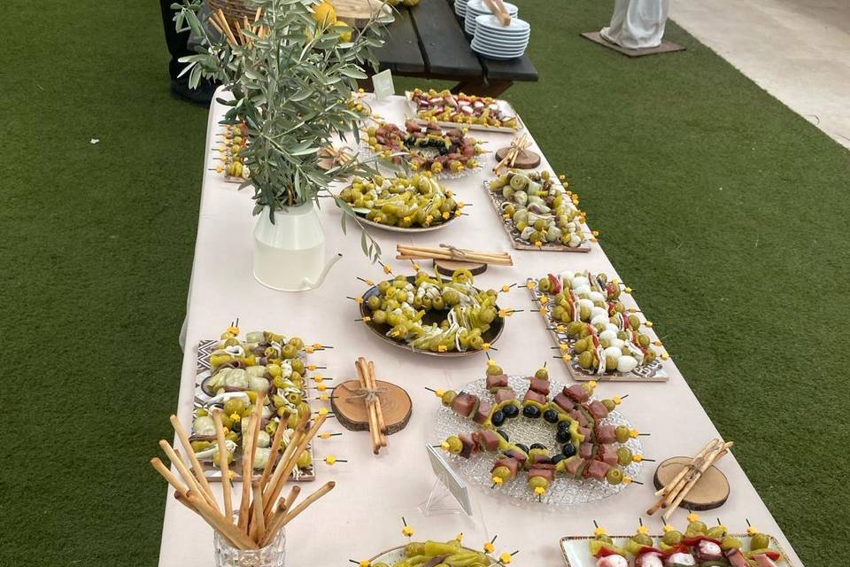 Encurtidos y gildas en bodas