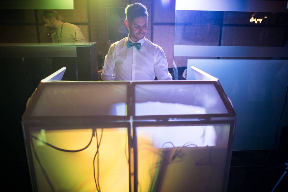 Chris DJ