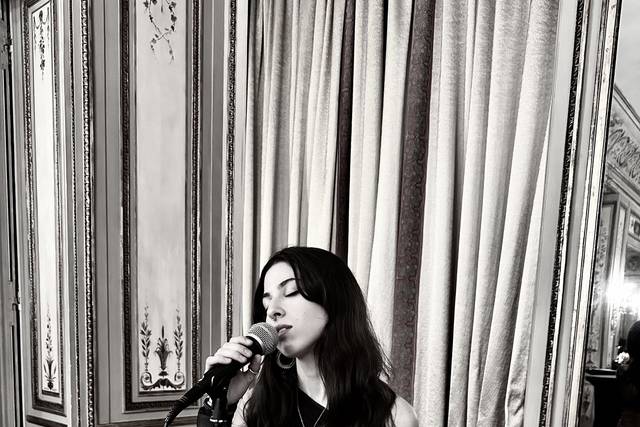 Cantante en un evento