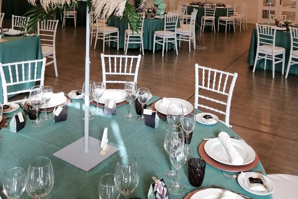 Salón con invitados