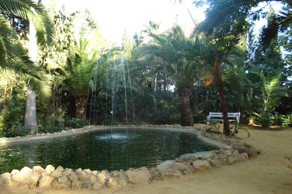 Lago en la hacienda