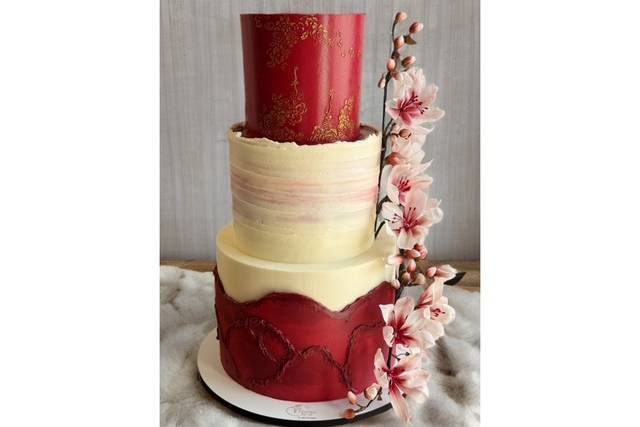 Frosting Covered cake