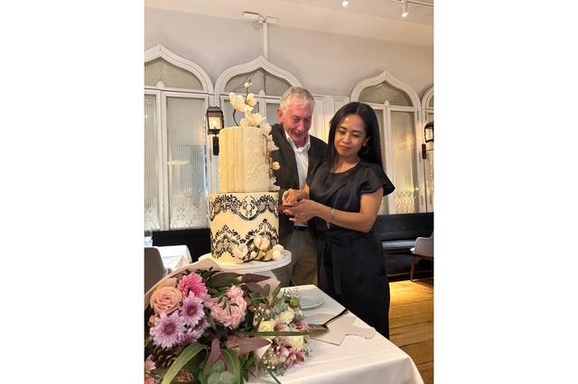 Edible lace for Lovers forever