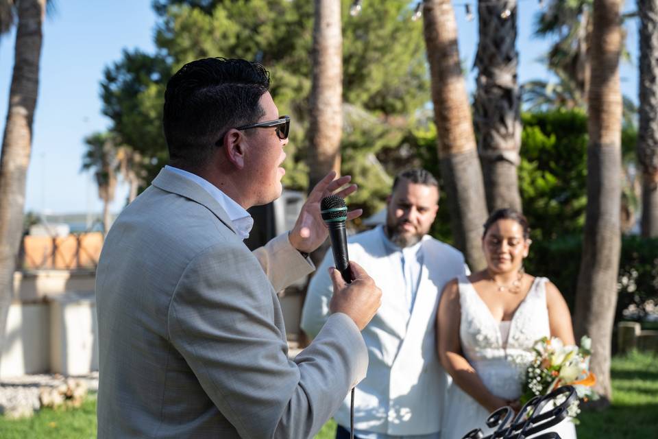 Boda Oficiada en Costa Blanca