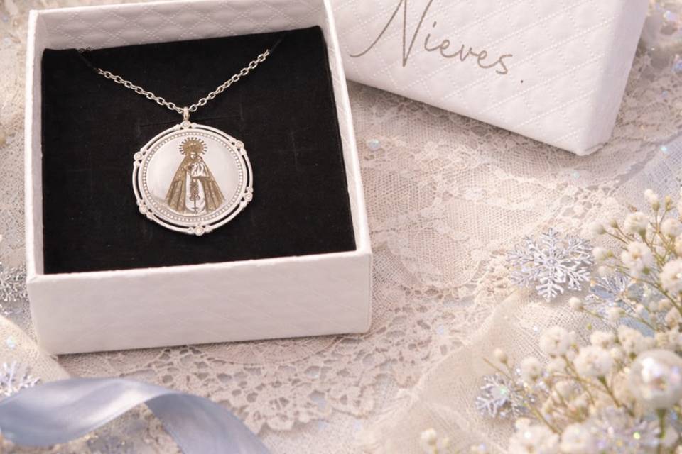 Medalla Virgen regalo