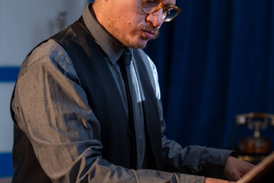 Matias Muñoz Parietti, pianist