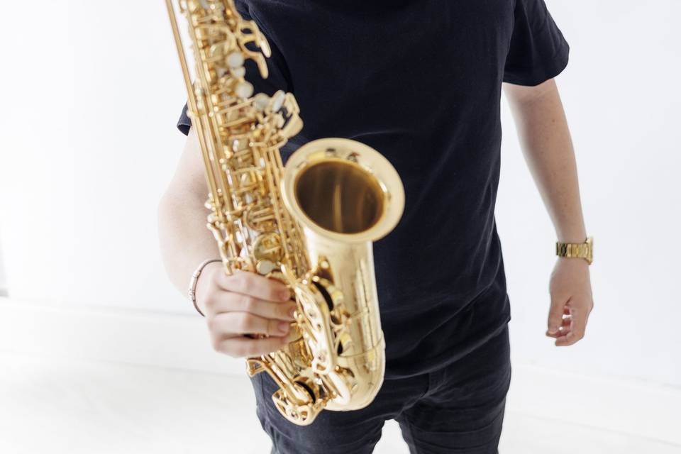 Saxo y percu para eventos