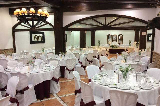 Salón montado para boda