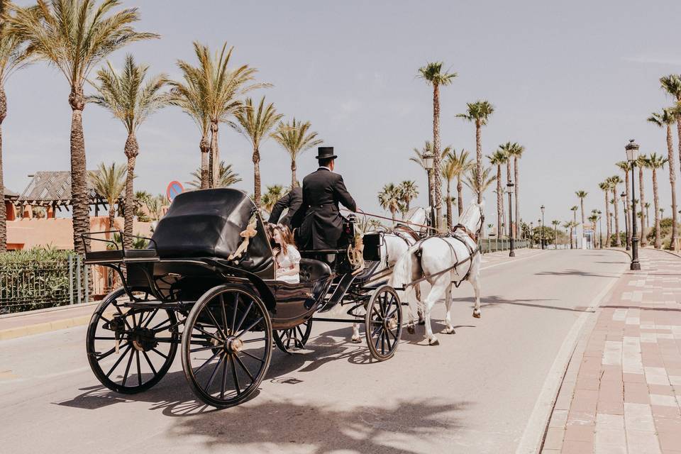 De camino a la iglesia